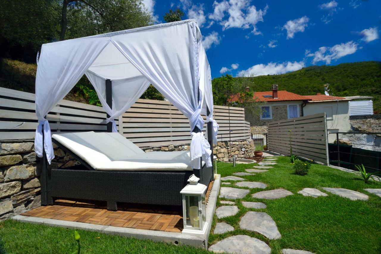 Вілла Chalet In Liguria Vasia Екстер'єр фото