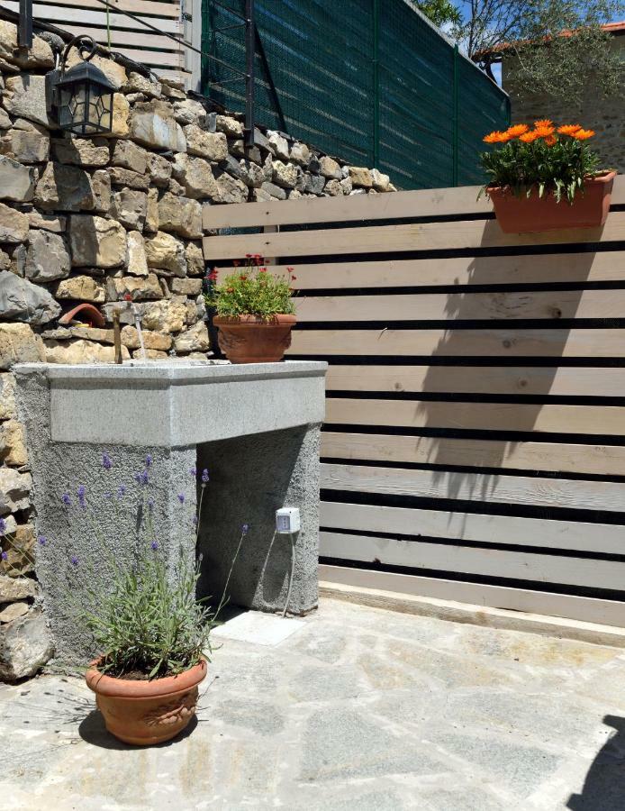 Вілла Chalet In Liguria Vasia Екстер'єр фото